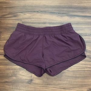 Lululemon hotty hot lined shorts